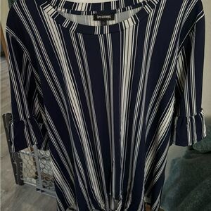 Ups & Downs Woman’s Top